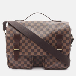 Louis Vuitton: Коричневая сумка 