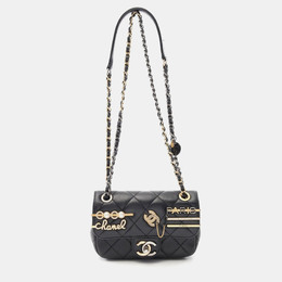 Chanel: Чёрная сумка 