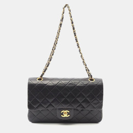 Chanel: Чёрная сумка 