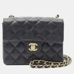 Chanel: Чёрная сумка 