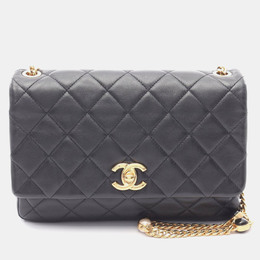 Chanel: Чёрная сумка 