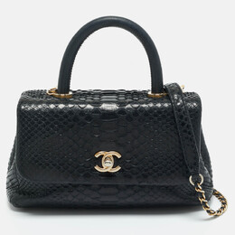 Chanel: Чёрная сумка на руку 