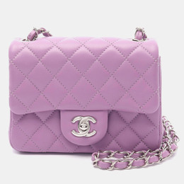 Chanel: Фиолетовая сумка 