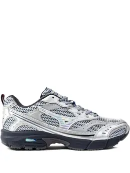 Mizuno: Серебристые кроссовки 