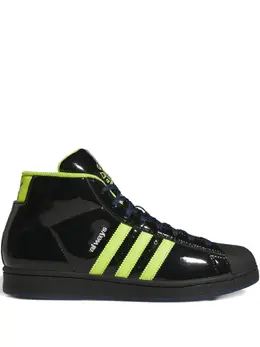 adidas: Чёрные кроссовки  Pro Model