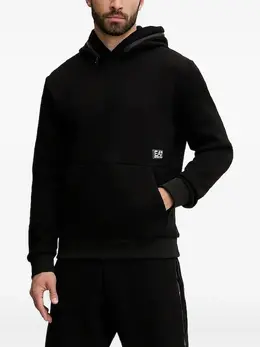 Ea7 Emporio Armani: Чёрная толстовка 