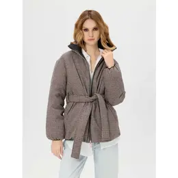 Armani Exchange: Осенняя куртка 