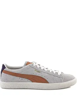 PUMA: Светлые кроссовки  Suede