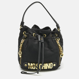 Moschino: Чёрная сумка 