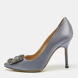 Manolo Blahnik: Туфли  Hangisi
