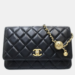 Chanel: Чёрный кошелёк 