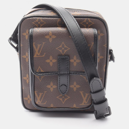 Louis Vuitton: Коричневый кошелёк 