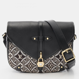 Louis Vuitton: Чёрная сумка 