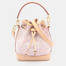 Louis Vuitton: Розовая сумка 