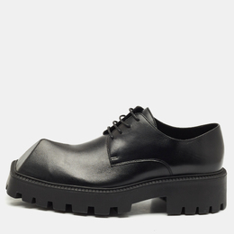 Balenciaga: Чёрные туфли 