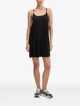 Ea7 Emporio Armani: Короткое платье 