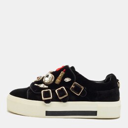 Alexander McQueen: Чёрные кроссовки 