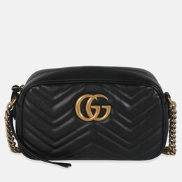 Gucci: Чёрная сумка  GG Marmont