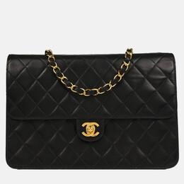 Chanel: Чёрная сумка 