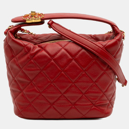 Chanel: Красная сумка 