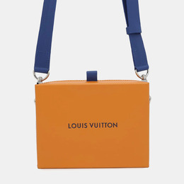 Louis Vuitton: Светлая сумка-шоппер 