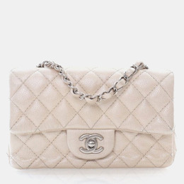 Chanel: Светлая сумка 
