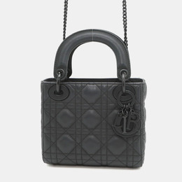 Dior: Чёрная сумка 