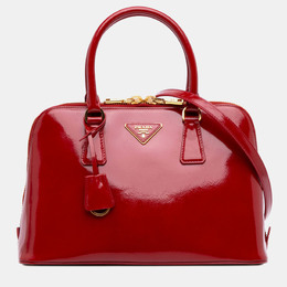 Prada: Красная сумка 