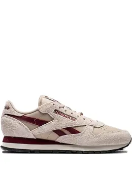 Reebok: Бежевые кроссовки  Classic Leather