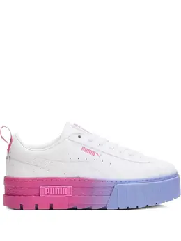 Reebok: Розовые кроссовки 