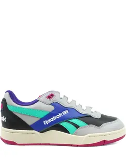 Reebok: Кроссовки 