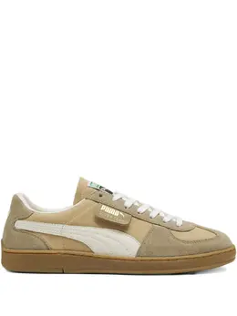 PUMA: Бежевые кроссовки  Suede