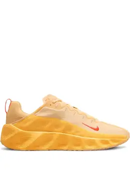Nike: Оранжевые кроссовки 