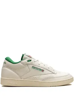 Reebok: Белые кроссовки  Club C Mid II