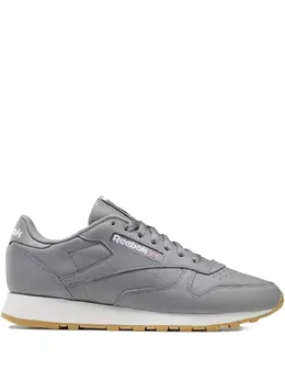 Reebok: Кроссовки 
