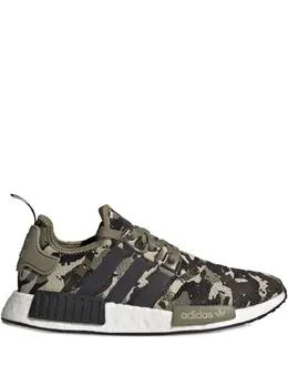 adidas: Коричневые кроссовки  NMD_R1