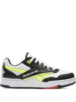 Reebok: Белые кроссовки 