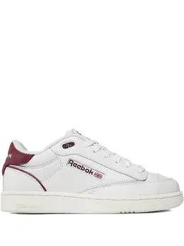 Reebok: Белые кроссовки  Club C