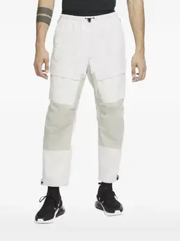 Nike: Белые брюки 