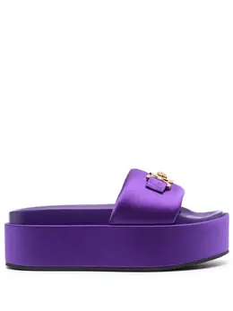 Versace: Фиолетовые сандалии  Medusa Head