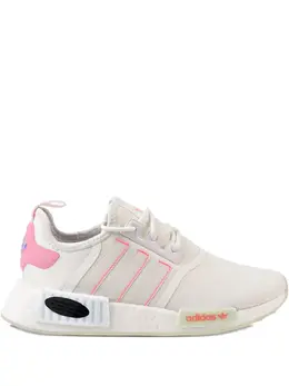 adidas: Белые кроссовки  NMD_R1