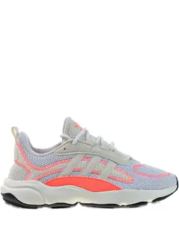 adidas: Белые кроссовки 