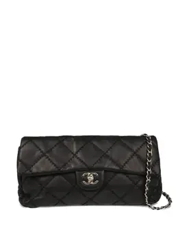 CHANEL Pre-Owned: Чёрная сумка 