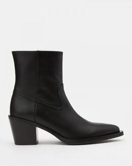 Stuart Weitzman: Чёрные ботинки 
