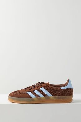Adidas: Кроссовки 