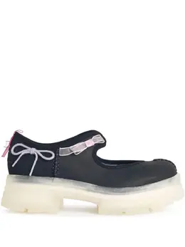 UGG: Чёрные кроссовки 