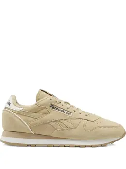 Reebok: Бежевые кроссовки 