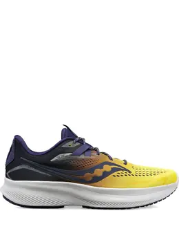 Saucony: Жёлтые кроссовки 
