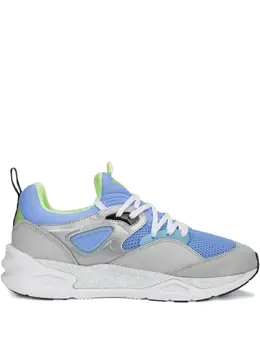 PUMA: Светлые кроссовки 