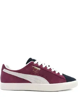 PUMA: Фиолетовые кроссовки  Clyde